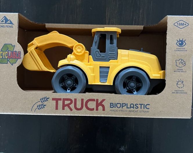 Hovedbilde Bioplastic Gravemaskin - Miljøvennlig Lekebil i Hvetestrå
